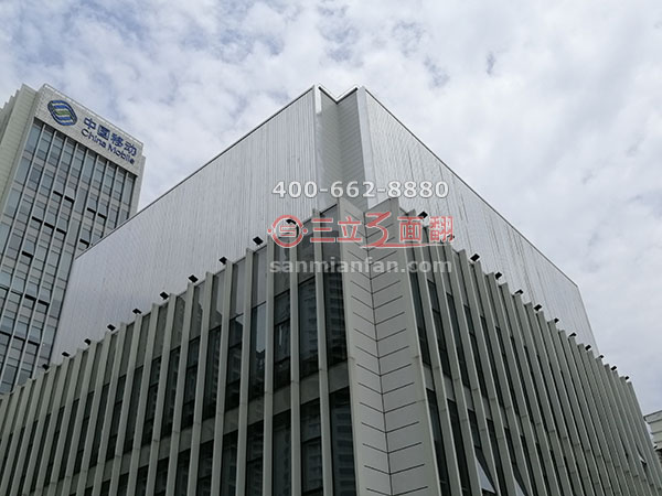 浙江省義烏市移動公司副樓頂三面翻廣告牌案例圖片