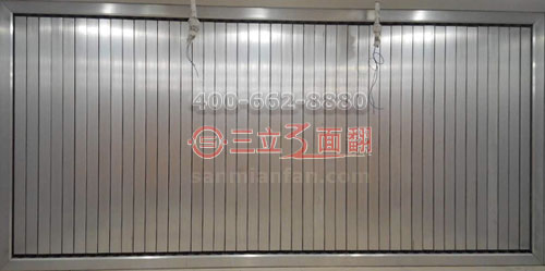 辨別大型三面翻廣告牌制作哪個(gè)生產(chǎn)廠家質(zhì)量好？
